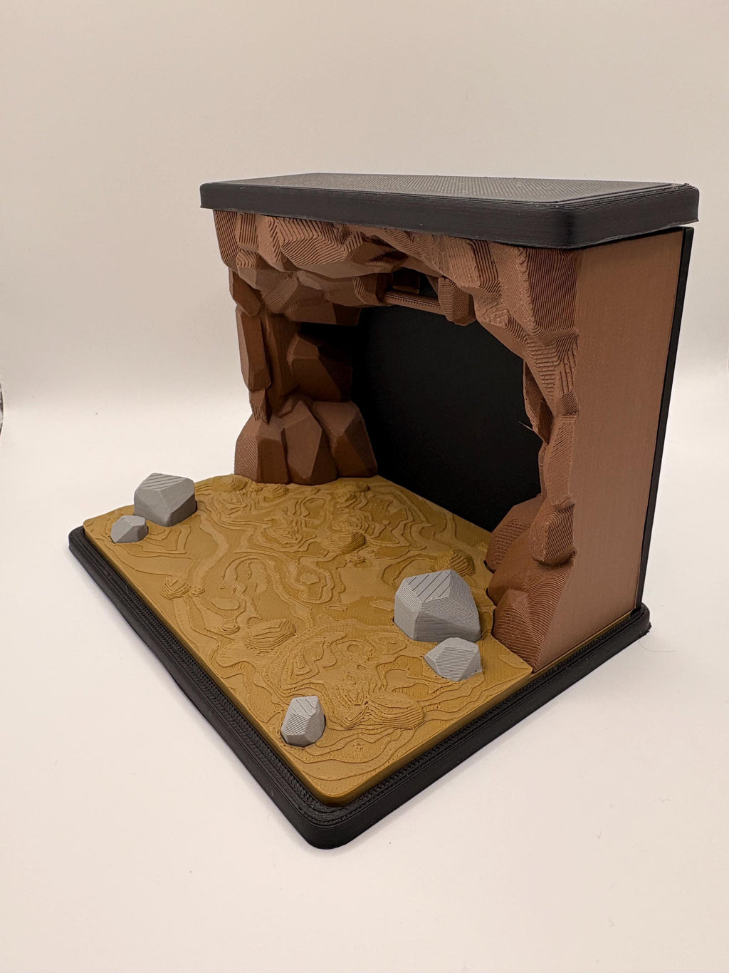 Bat Cave Display – 3D Printed Bat Figurines with Cave Scene | Cute Gothic Decor | Halloween Decor | Desk Shelf Display | Bat Lover Gift