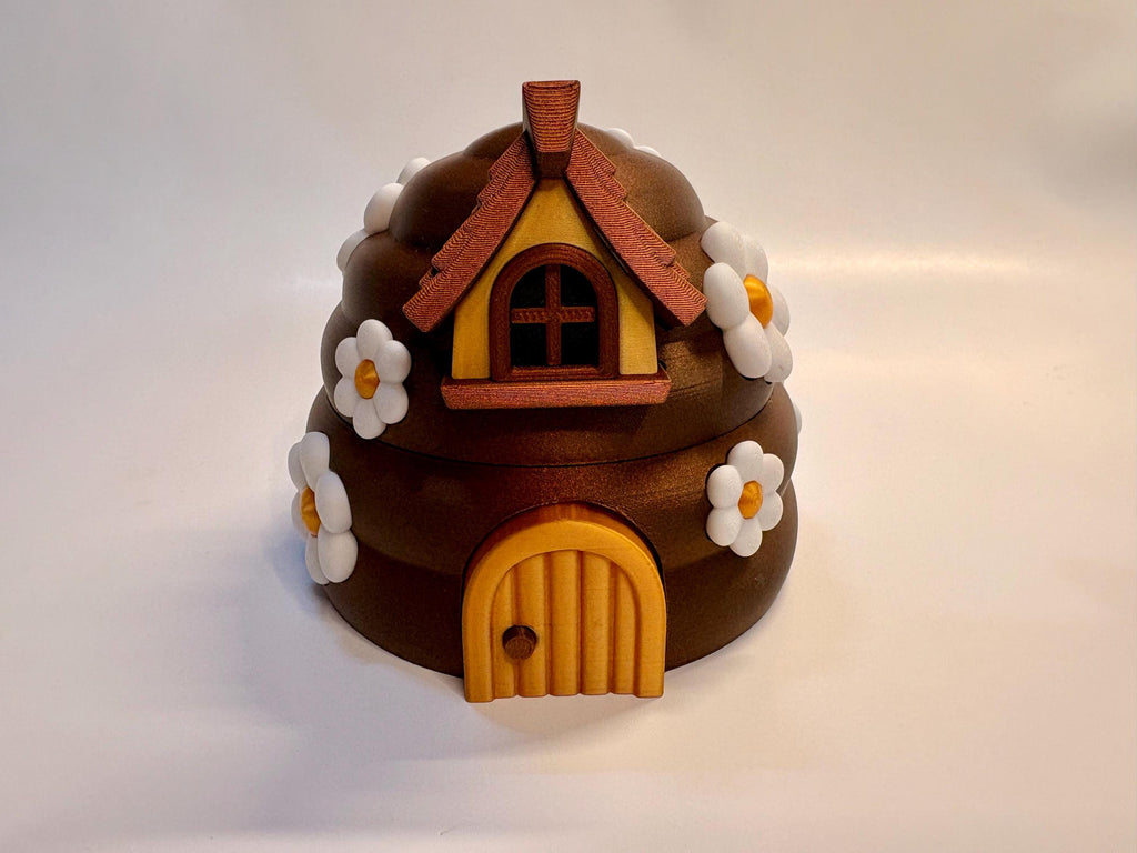 Beehive Playset with 6 Bees